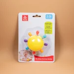 Zvečka 939-4 – Rocking Activity Rattle (3–36 meseci)